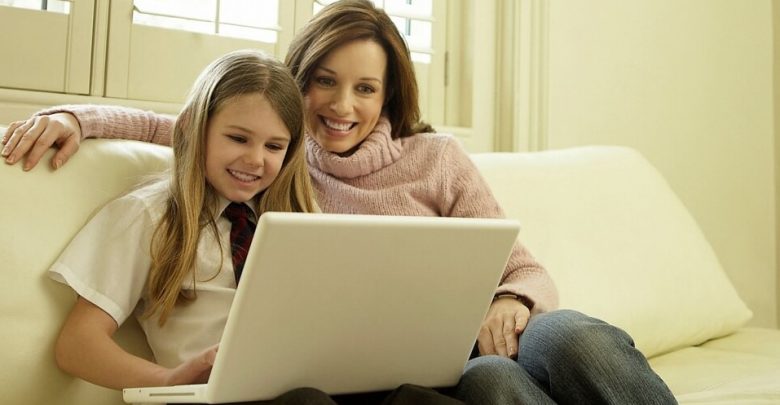 Best Laptop for 10 Year Old Daughter