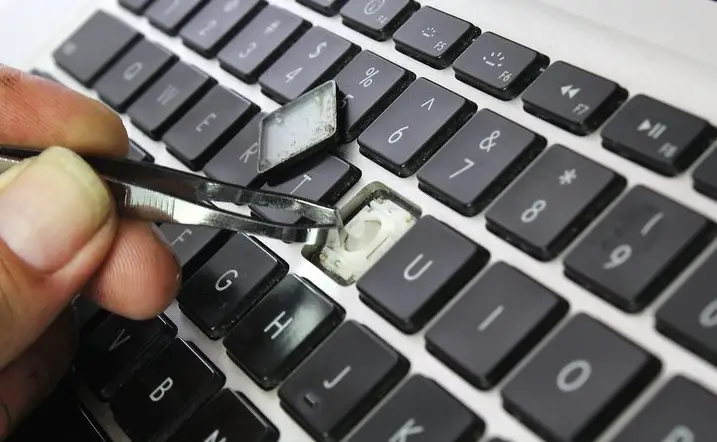 How to Fix a Broken Key On Your Laptop