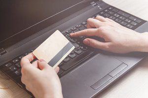 uses of laptop in online shopping