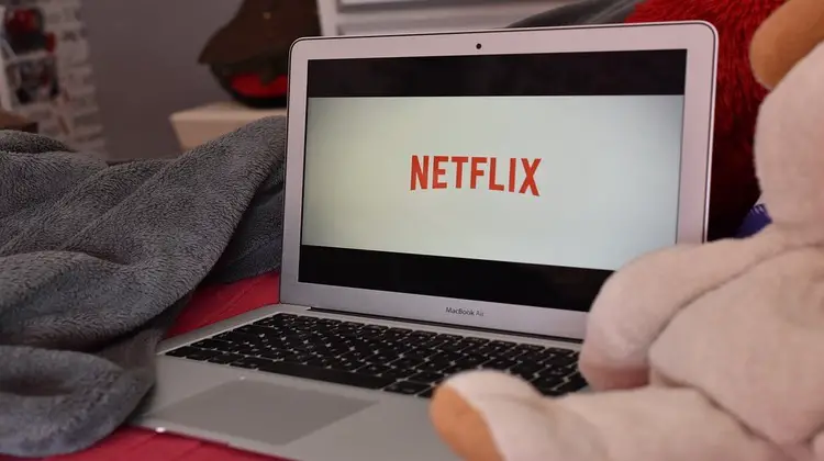 How to watch Netflix on my laptop?